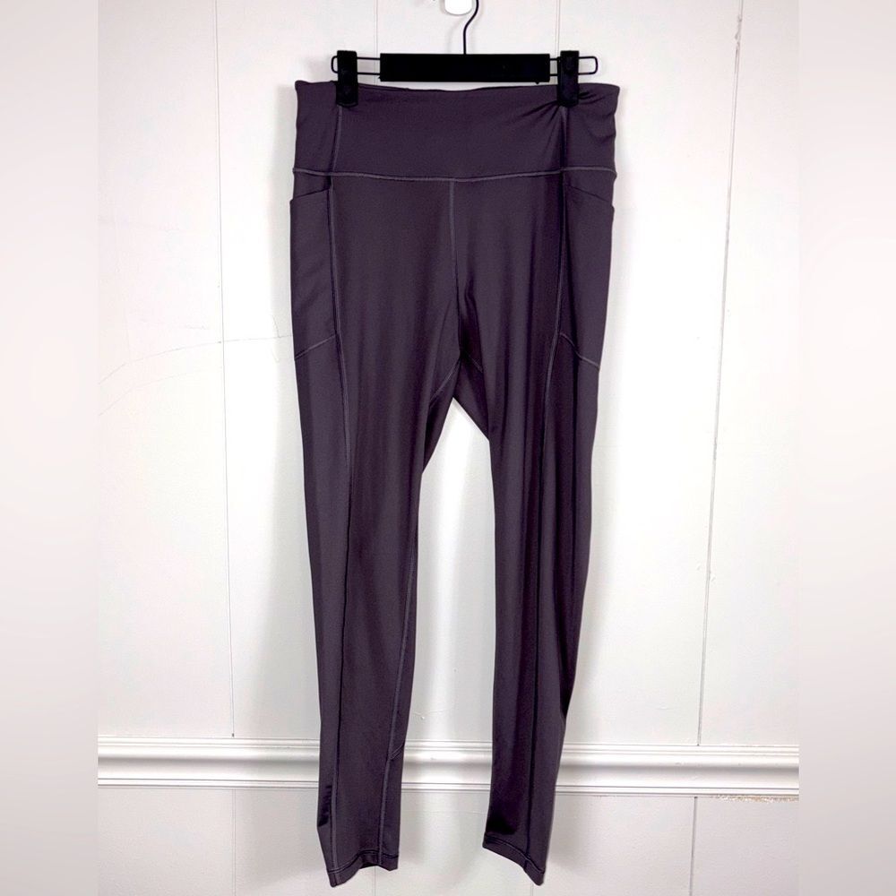 Victoria’s Secret High Rise Studio 7/8 Legging Size 12 Purple Gray Soft Athletic